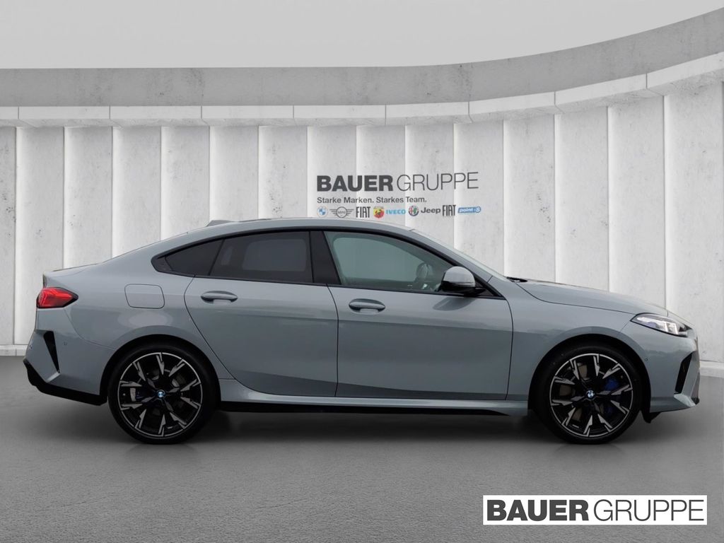 BMW 223 Gran Coupé