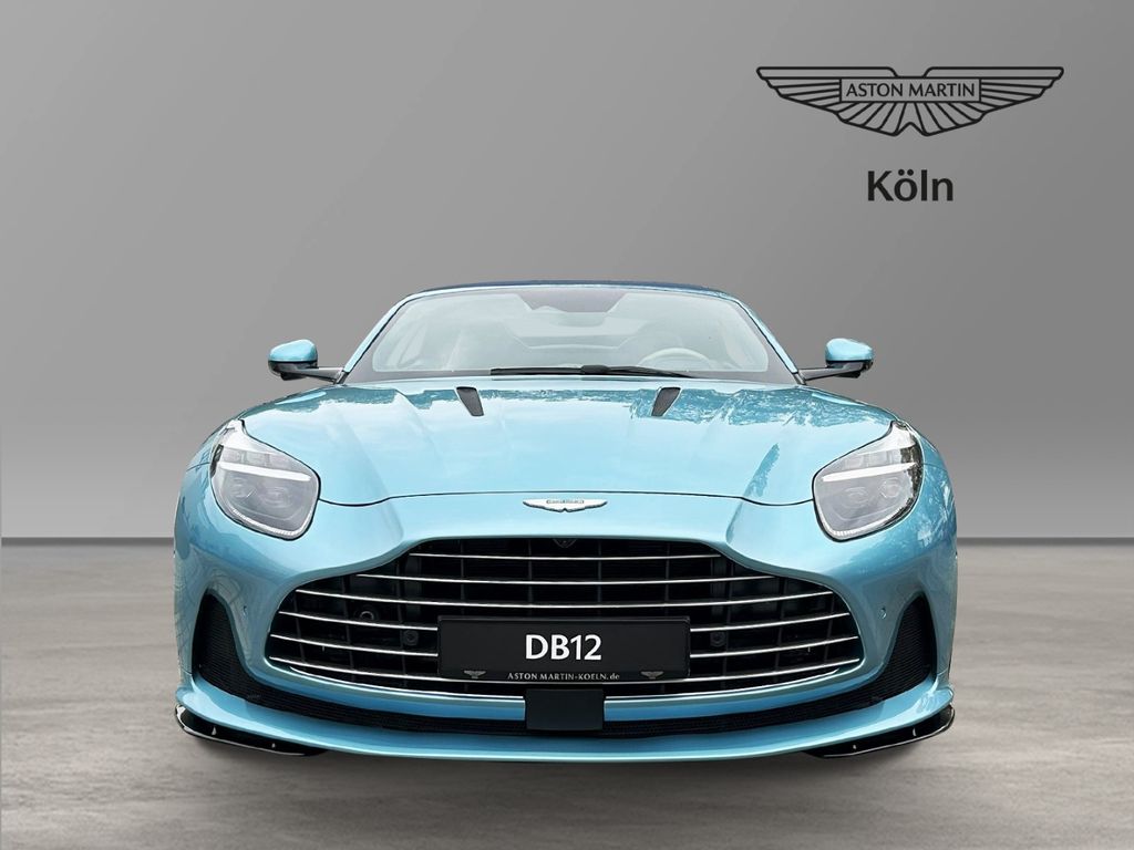 Aston Martin DB12 2024
