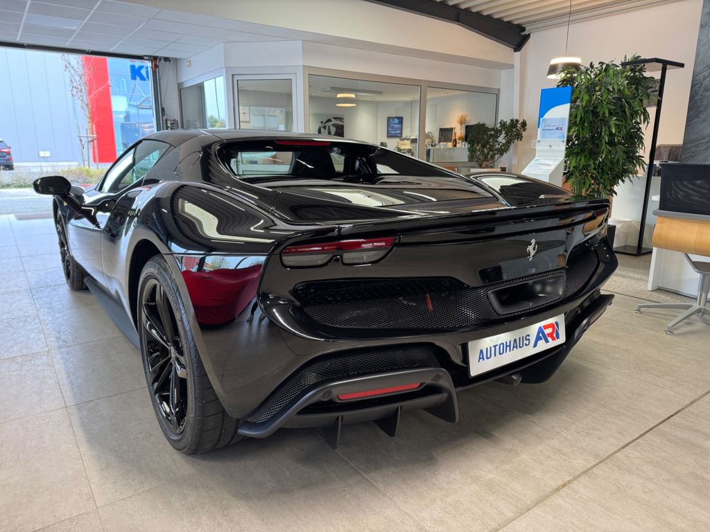 Ferrari 296 GTB 2024