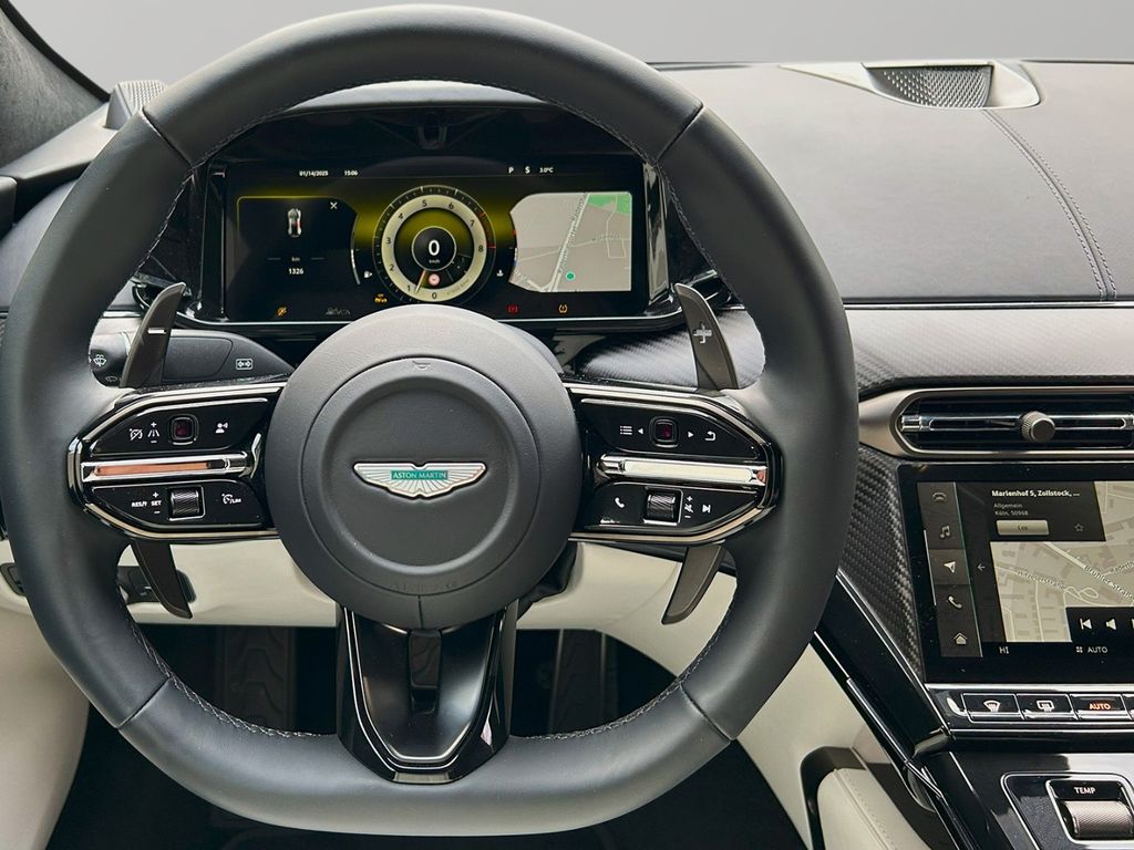 Aston Martin V8 Vantage 2024