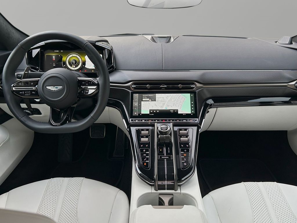 Aston Martin V8 Vantage 2024