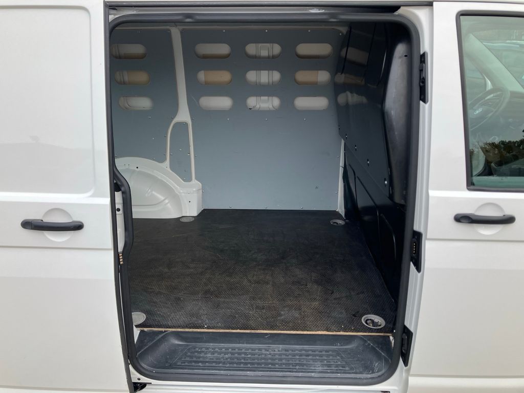 Volkswagen T6 Transporter 2021