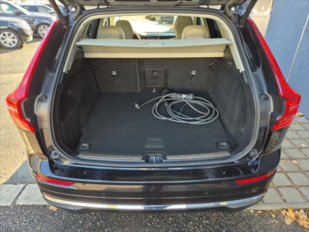Volvo XC60 2022