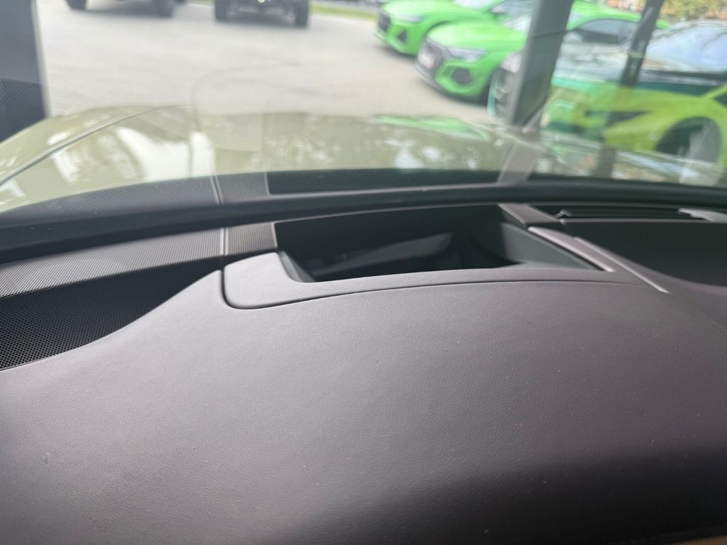 Bentley Continental GTC 2025