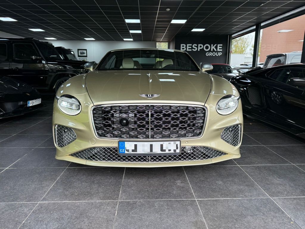 Bentley Continental GTC 2025