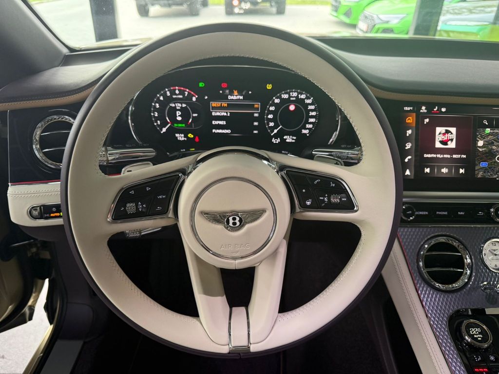 Bentley Continental GTC 2025