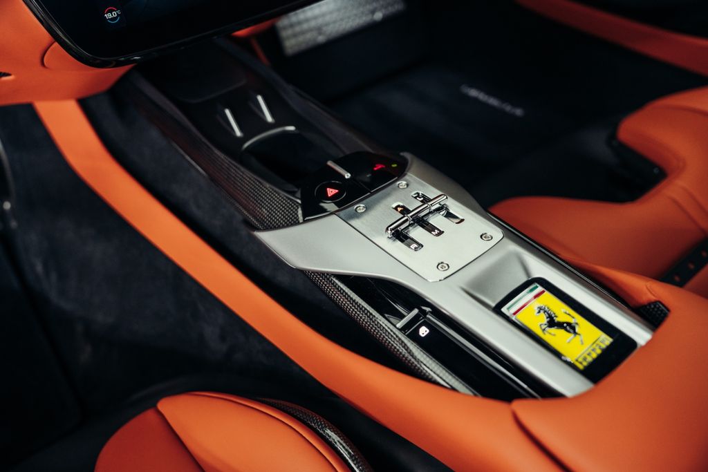 Ferrari 12Cilindri 2025
