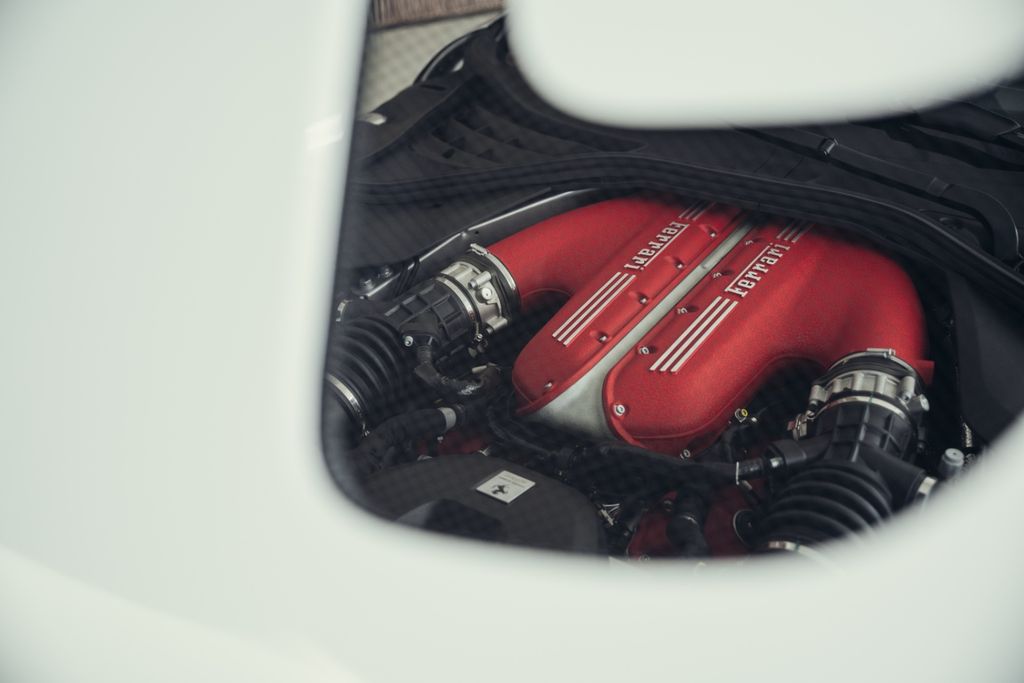 Ferrari 12Cilindri 2025