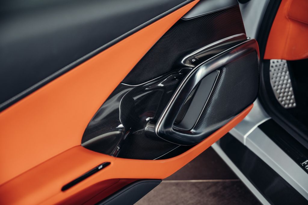 Ferrari 12Cilindri 2025