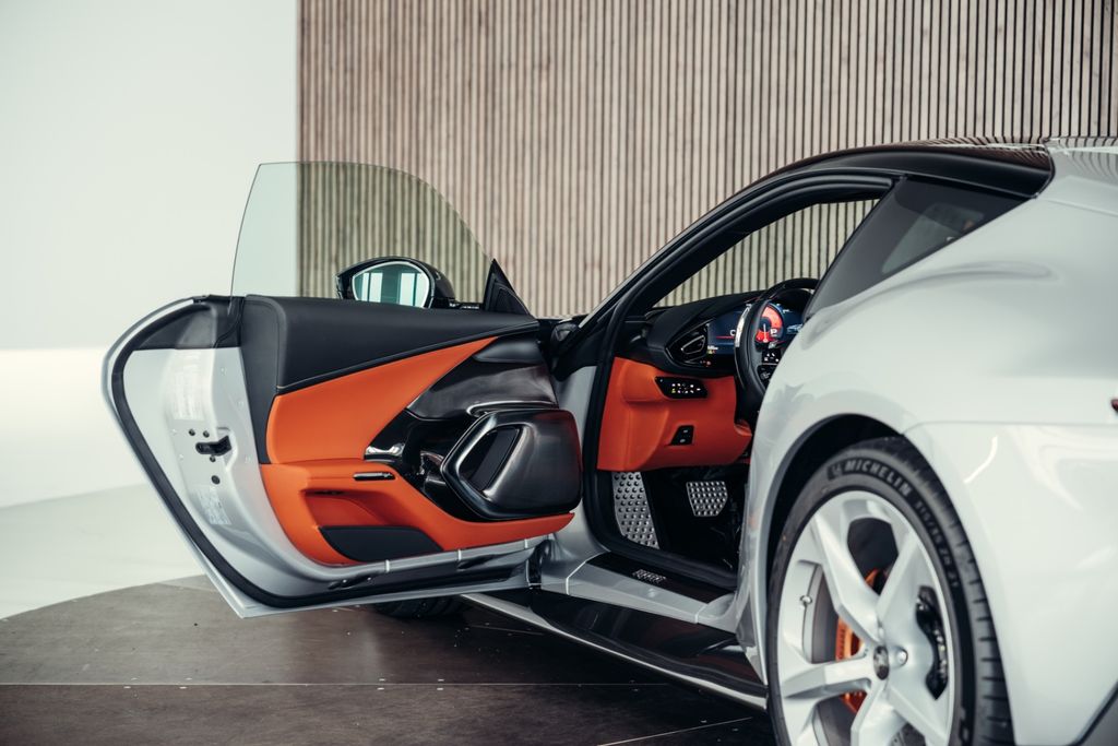 Ferrari 12Cilindri 2025