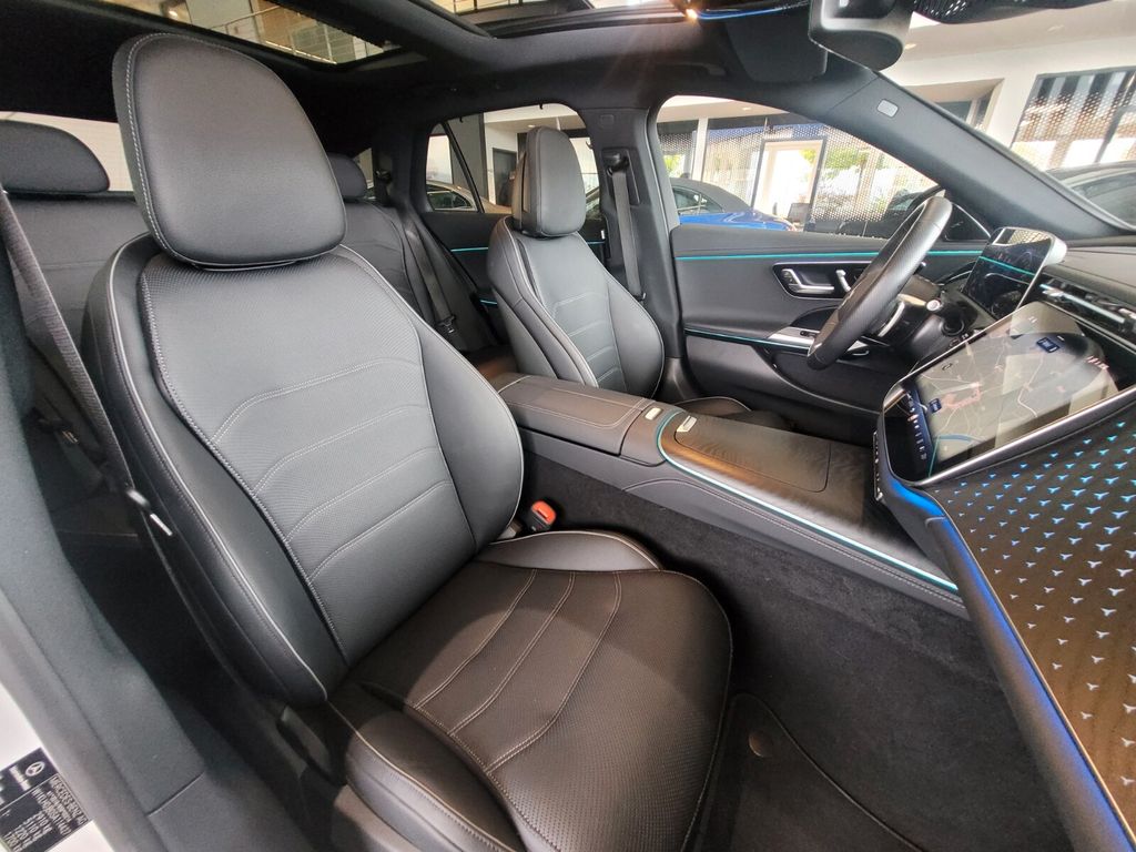 Mercedes-Benz E 300 2024