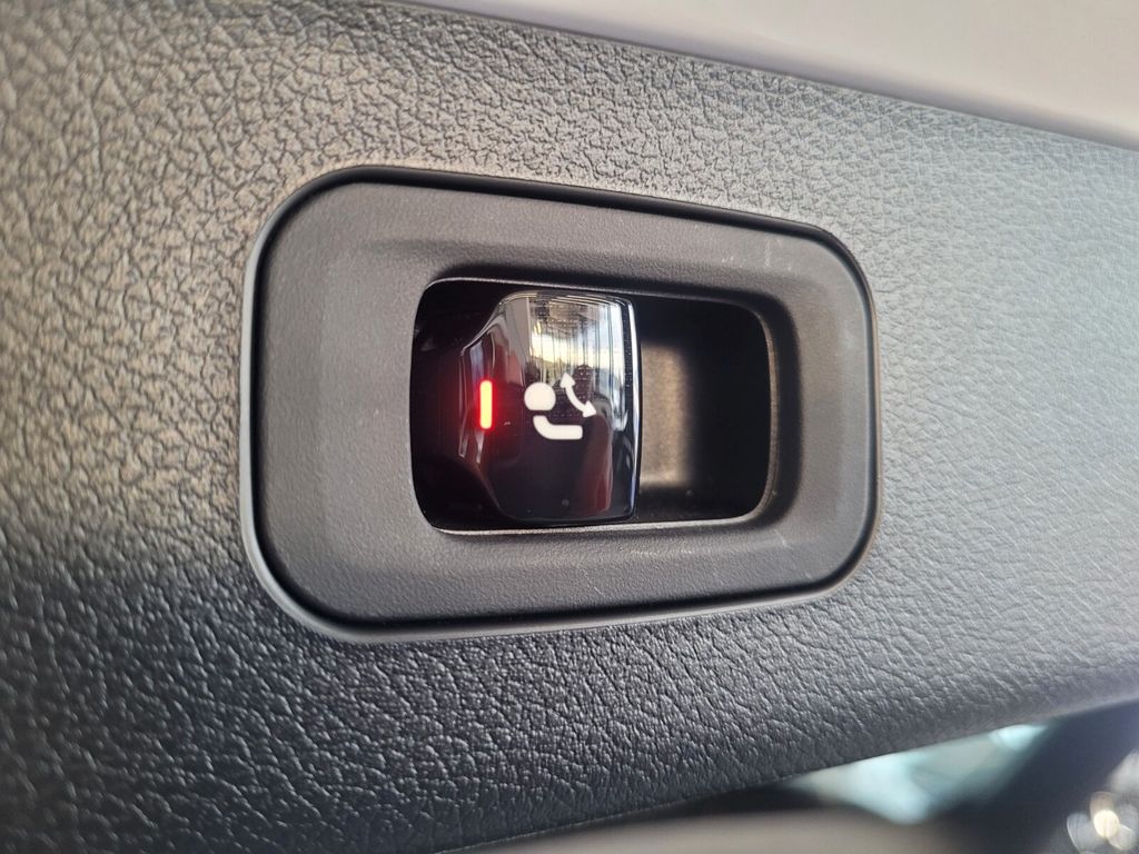 Mercedes-Benz E 300 2024