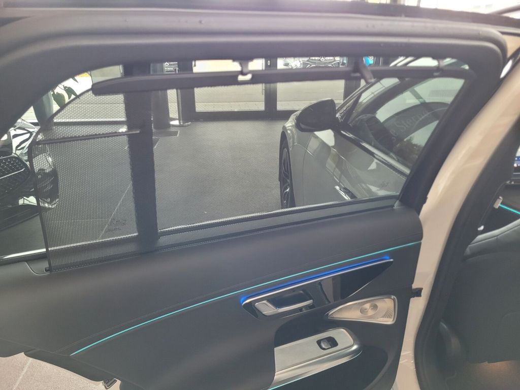 Mercedes-Benz E 300 2024