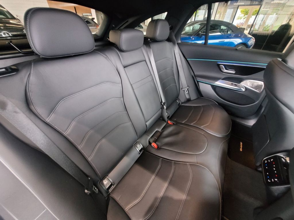 Mercedes-Benz E 300 2024