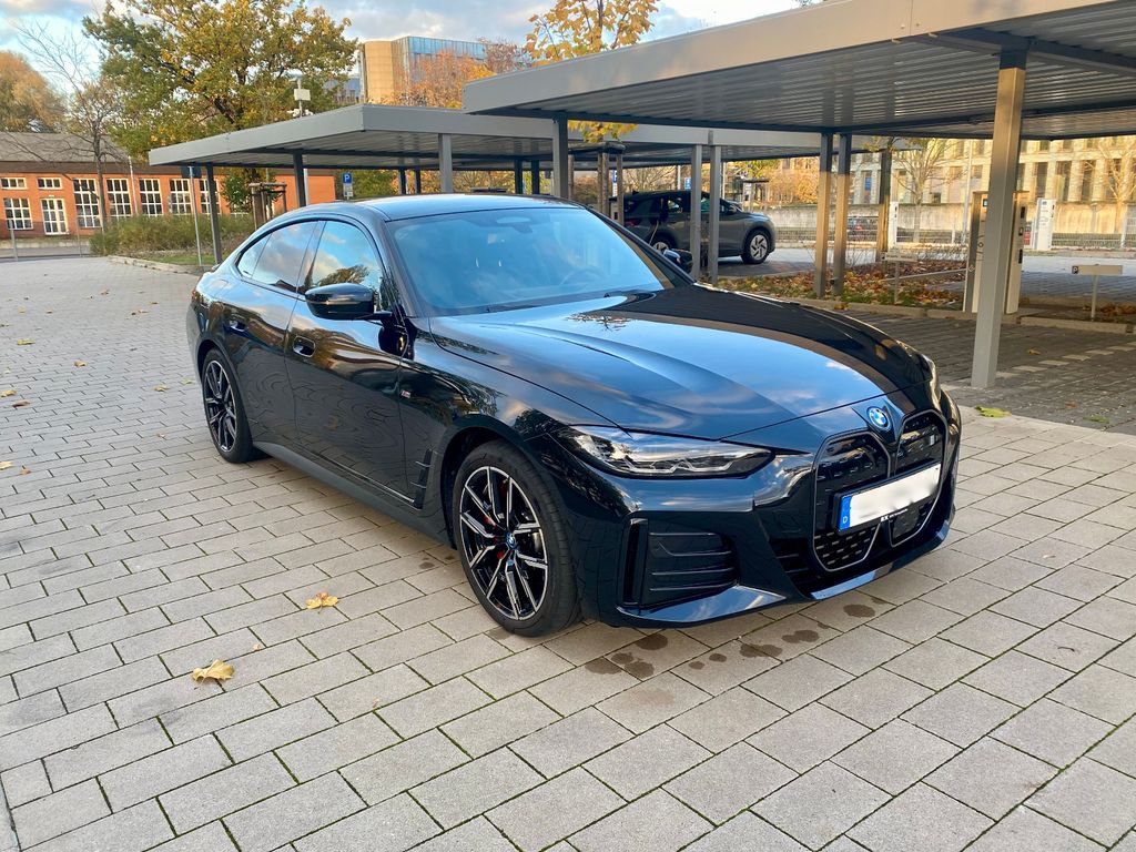 BMW i4 2023