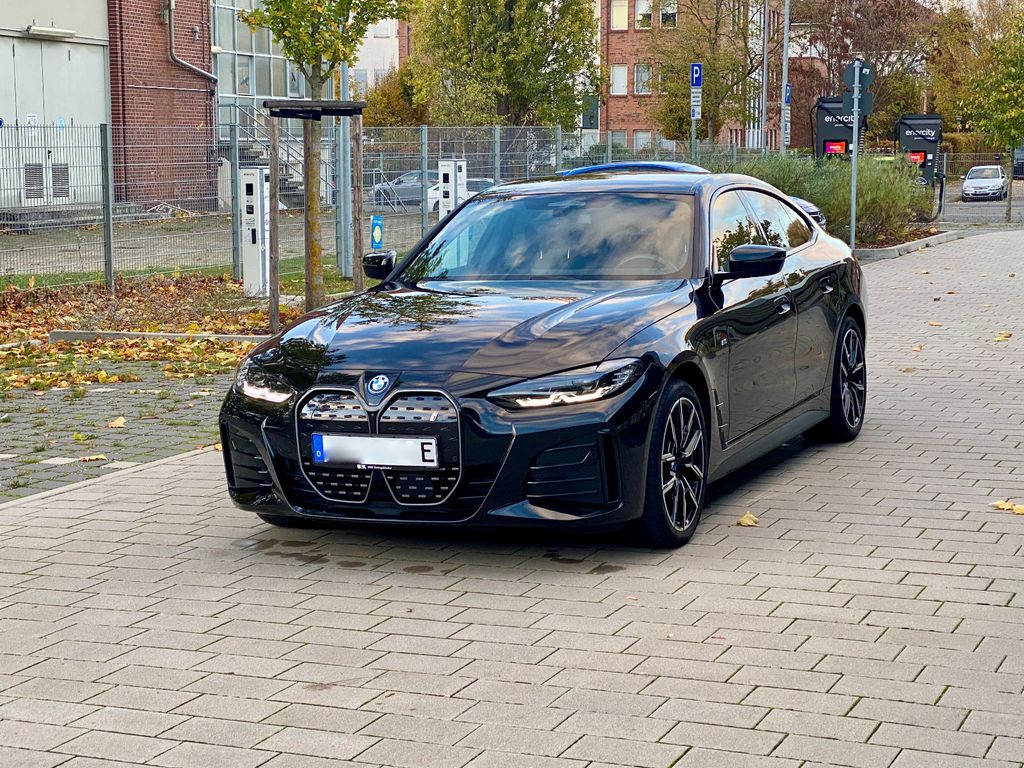 BMW i4 2023