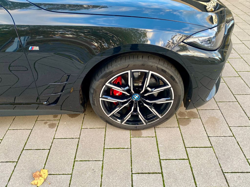 BMW i4 2023