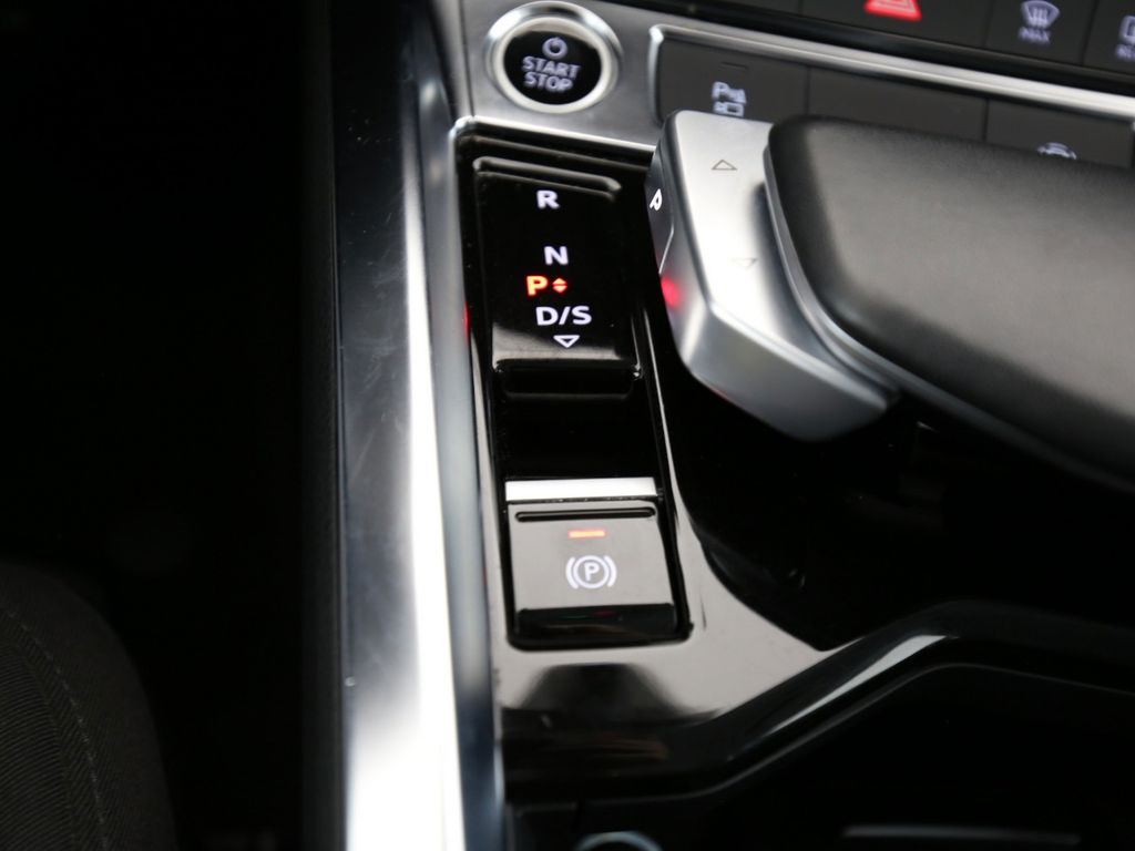 Audi e-tron 2022