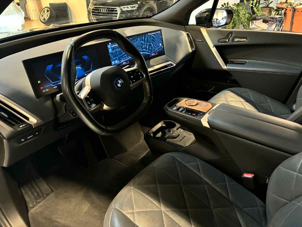 BMW iX 2022