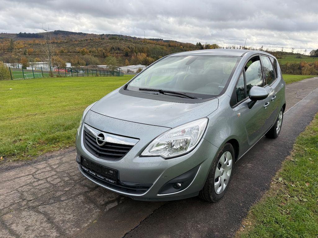 Opel Meriva 2013