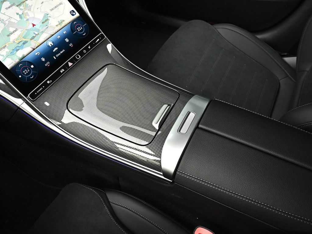 Mercedes-Benz C 180 2025