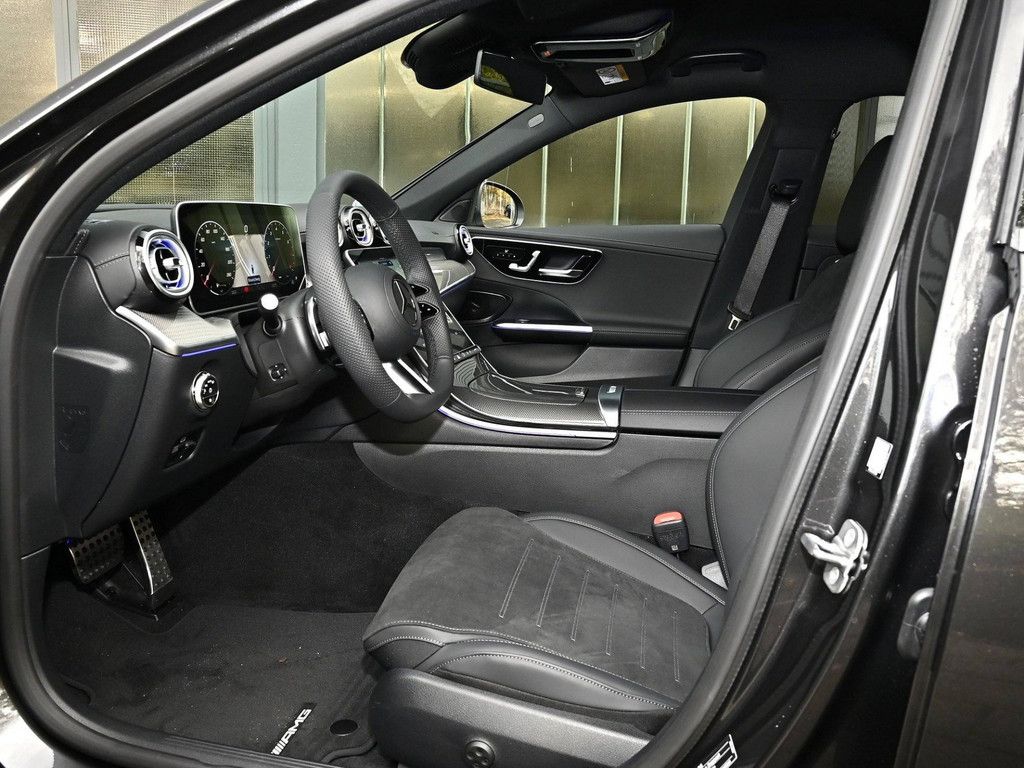 Mercedes-Benz C 180 2025