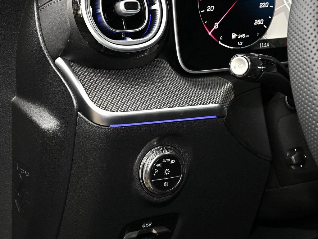 Mercedes-Benz C 180 2025