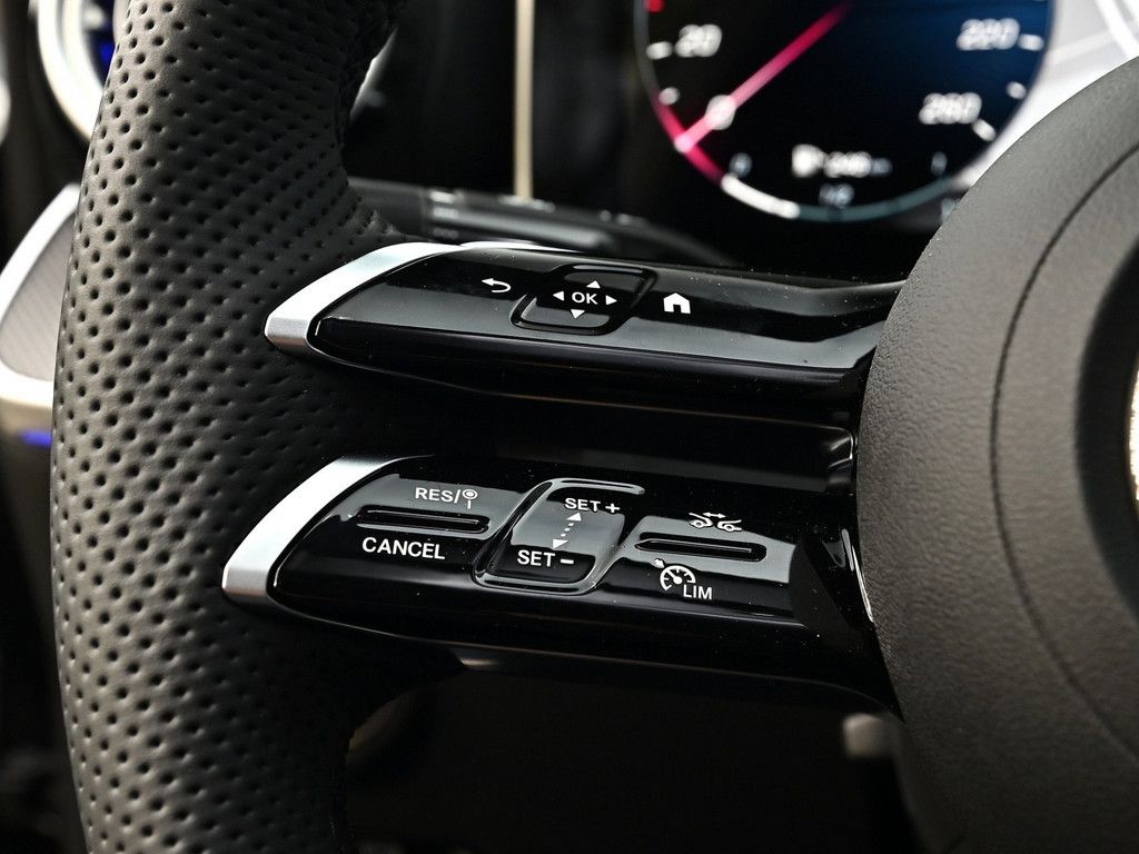 Mercedes-Benz C 180 2025
