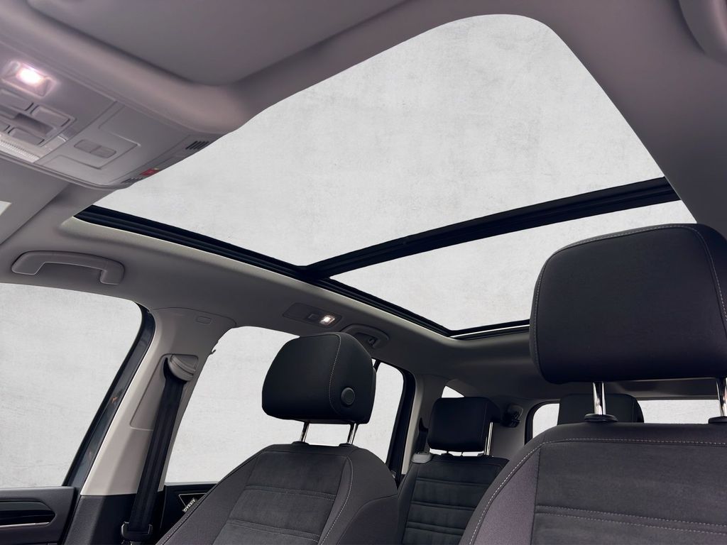 Volkswagen Touran 2025