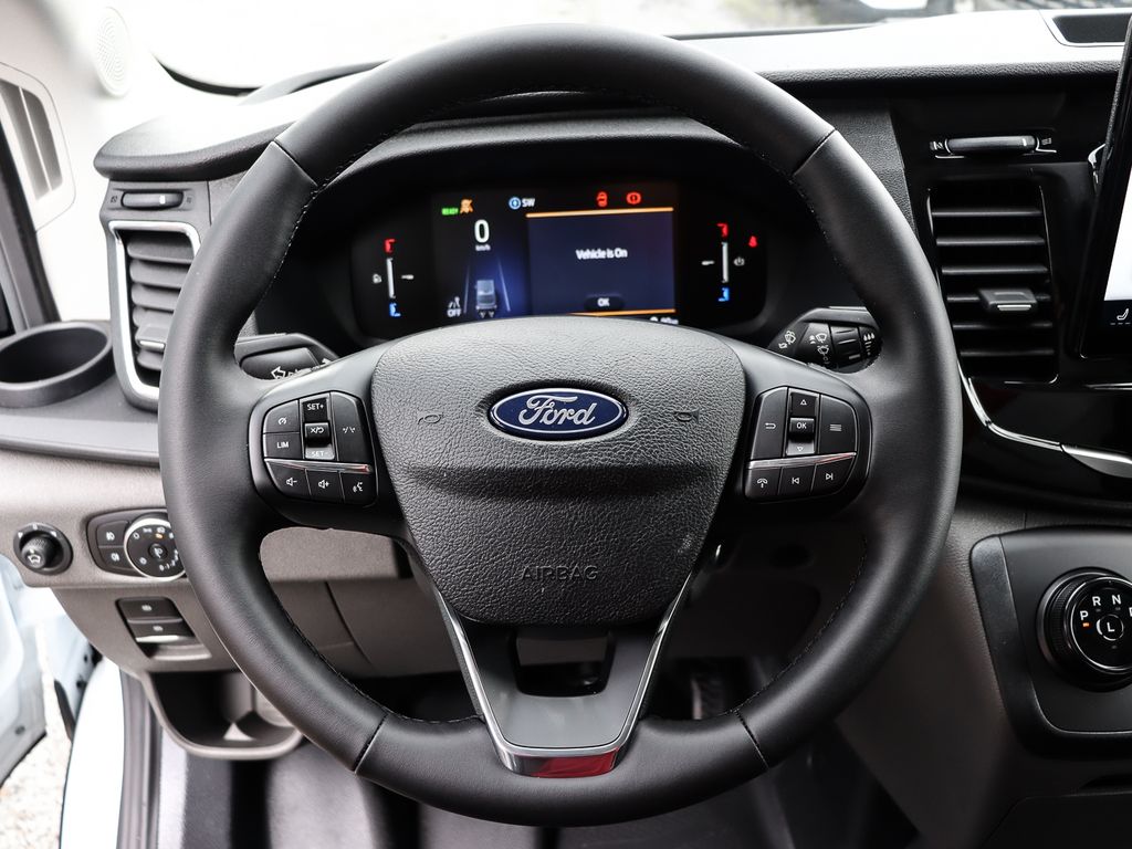 Ford Transit 2025