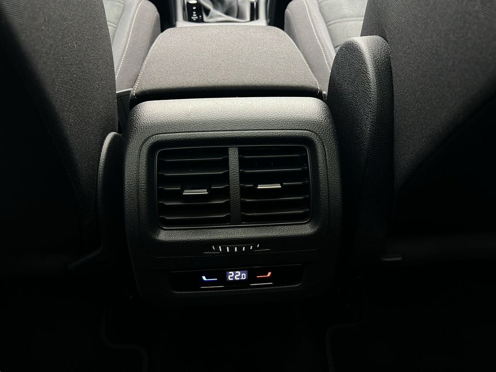 Volkswagen Touran 2025