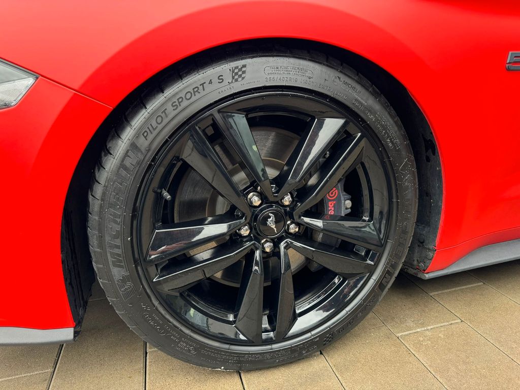 Ford Mustang 2021
