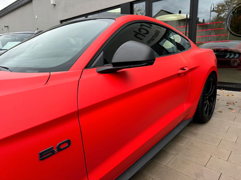 Ford Mustang 2021