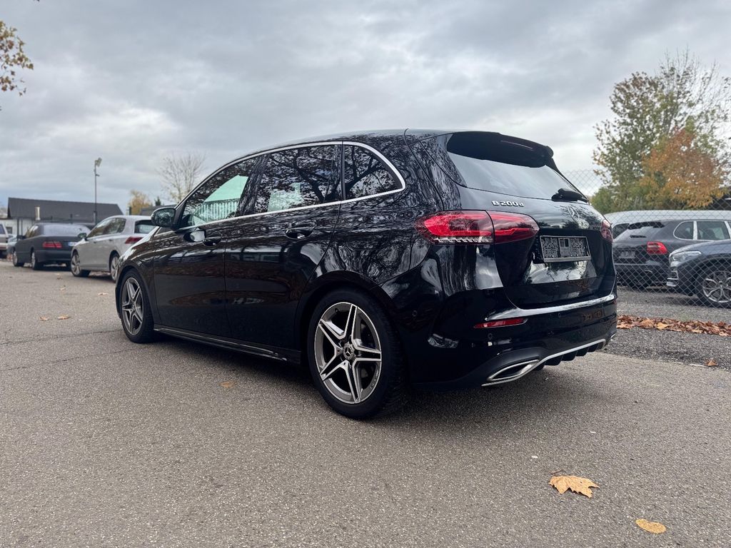 Mercedes-Benz B 200 2022