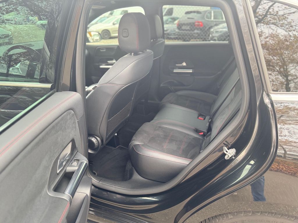 Mercedes-Benz B 200 2022