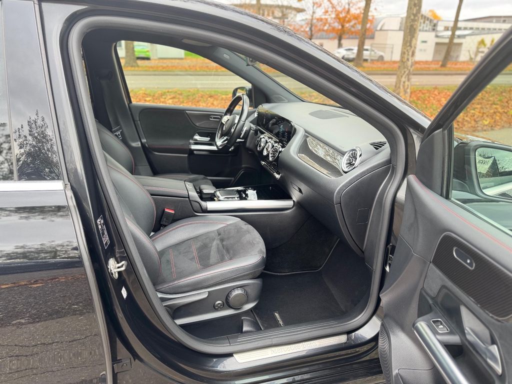 Mercedes-Benz B 200 2022