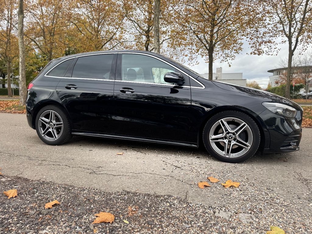 Mercedes-Benz B 200 2022
