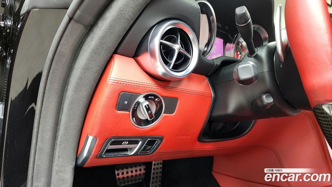 Mercedes-Benz SLS AMG 2012