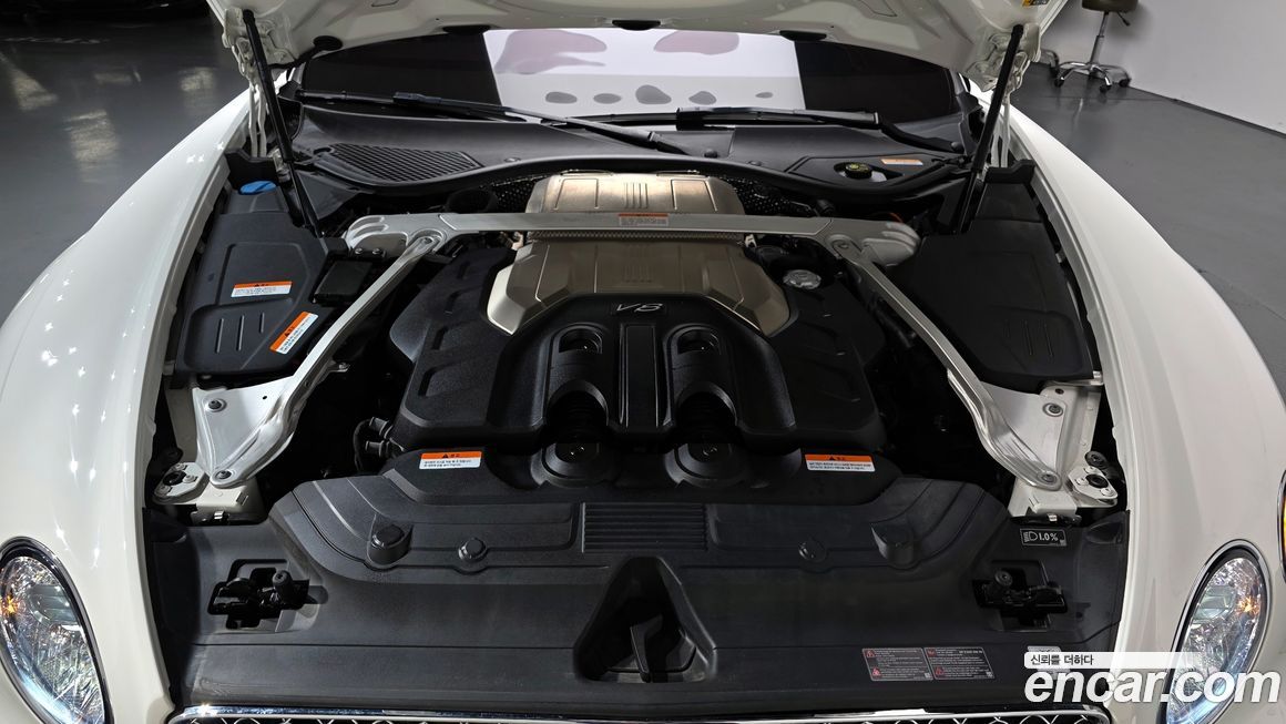 Bentley Continental 2023