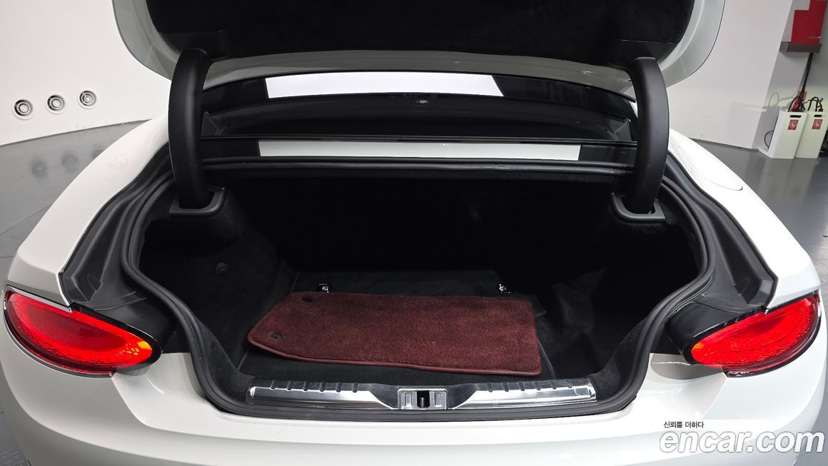 Bentley Continental 2023