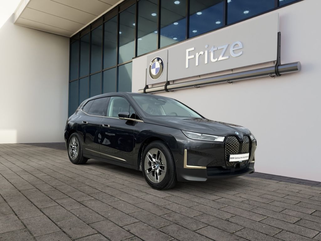 BMW iX 2022