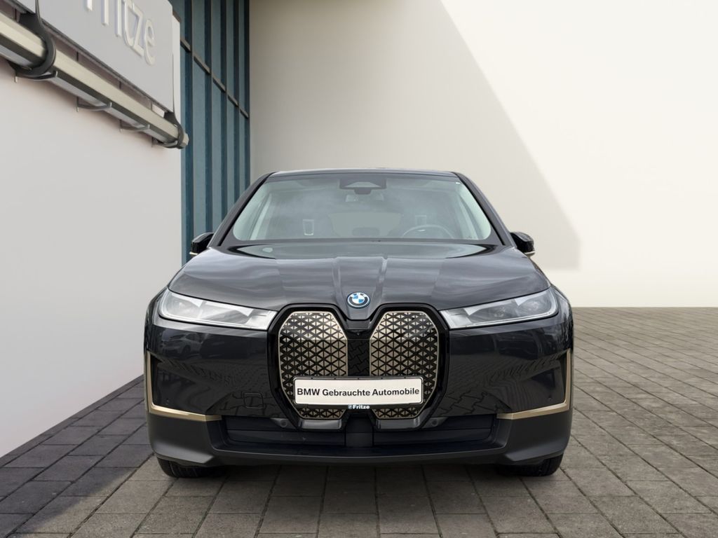 BMW iX 2022