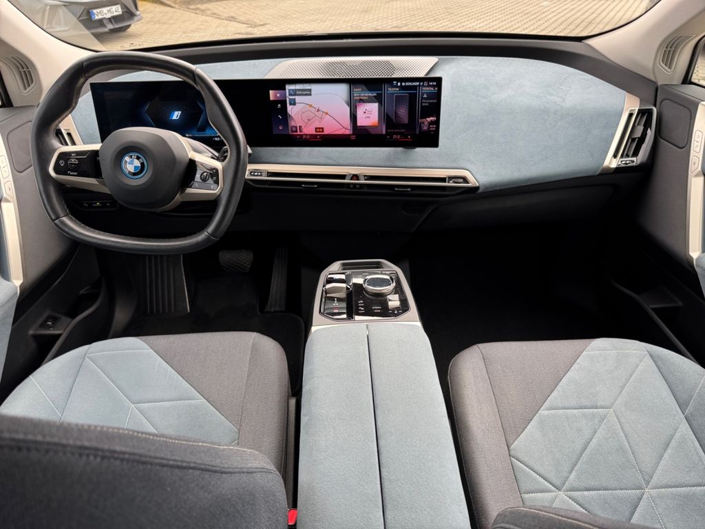 BMW iX 2022