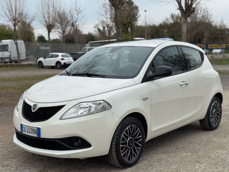 Lancia Ypsilon 2020