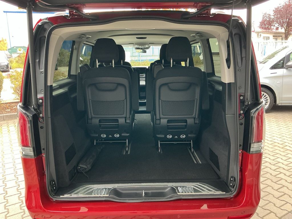 Mercedes-Benz V 220 2025