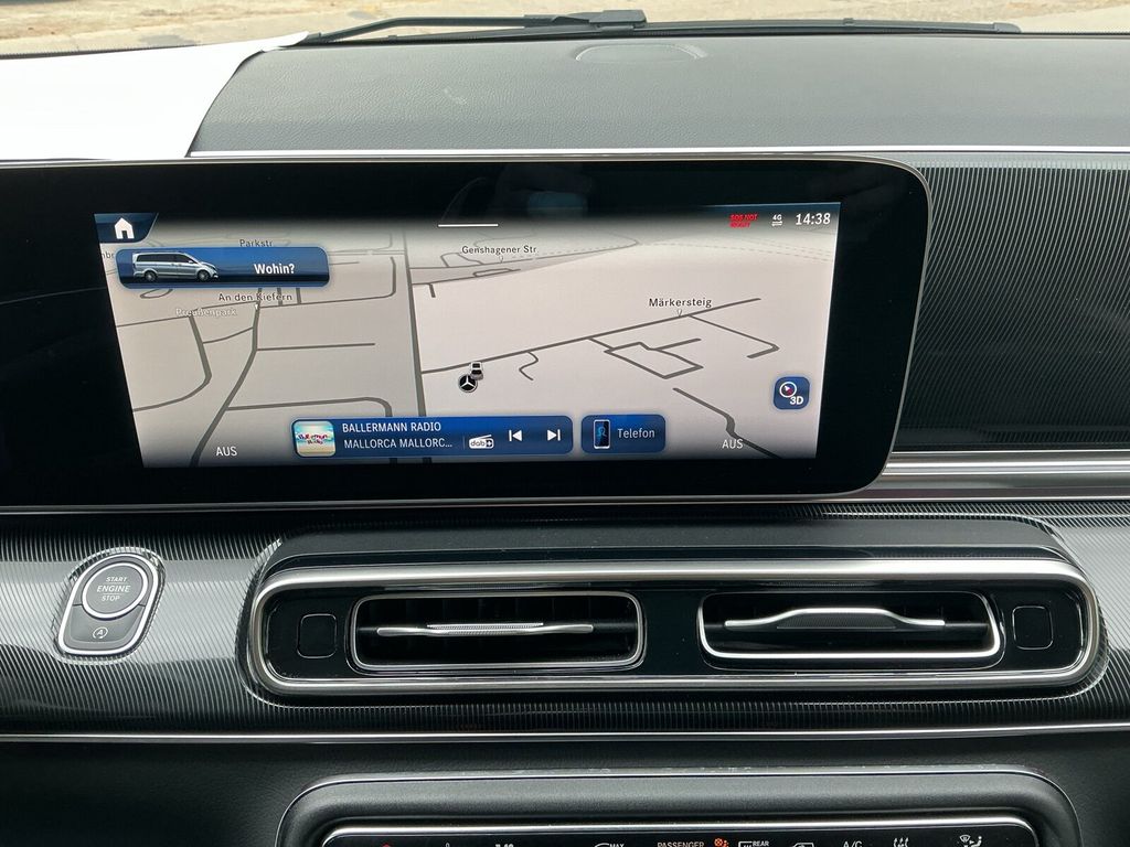 Mercedes-Benz V 220 2025