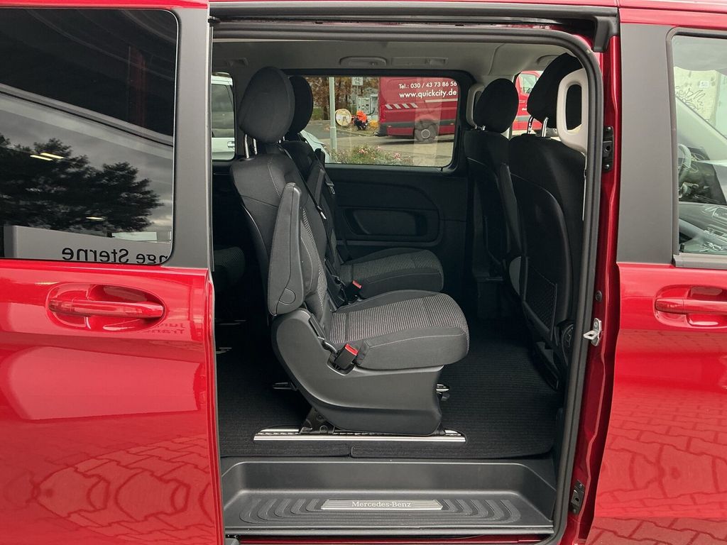 Mercedes-Benz V 220 2025