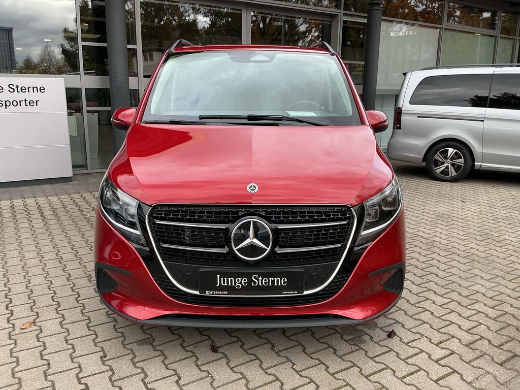 Mercedes-Benz V 220 2025
