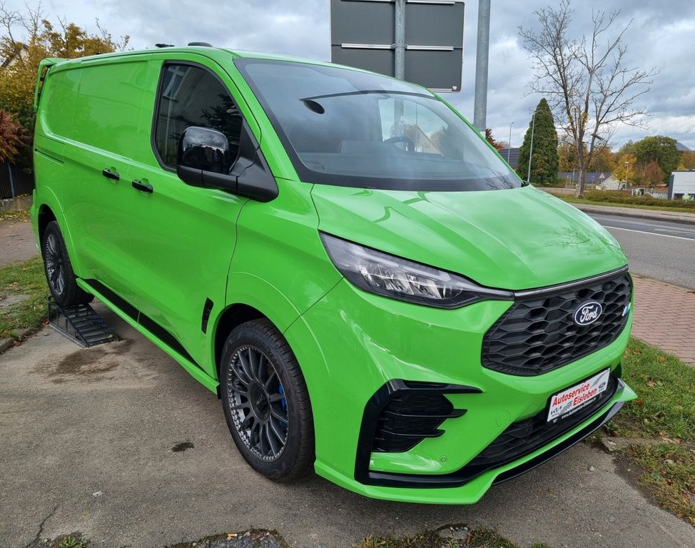 Ford Transit Custom 2025