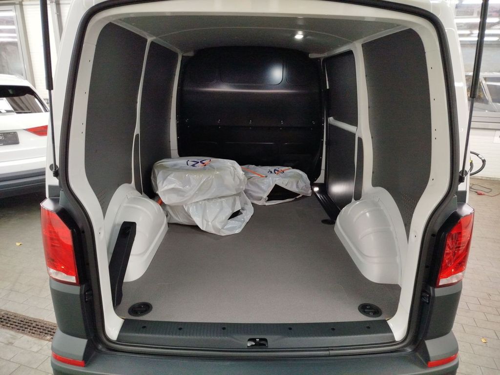 Volkswagen T6 Transporter 2024